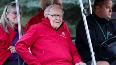 Buffett's Berkshire hits $1 trillion market cap, first non-tech firm to do so